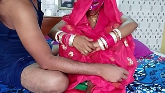 একটি নববধূ বাঙালি নববধূ তার শ্বশুরকে সেন্সুয়াল রাইড দেয় যতক্ষণ না তিনি ক্লাইম্যাক্সে পৌঁছায়