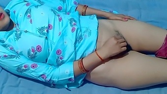 Indian Amateur'S Schoolgirl Roleplay With Homemade Masturbation
