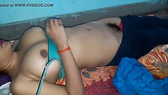 Desi Wife'S Lazy And Horny Sex With Indian Anty
