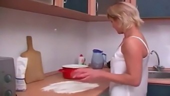 Russian Mom And Non-Family Guy Indulge In Steamy Encounter