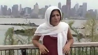 Ravishing Her On The Roadside And Fucking Her At Home