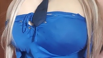 A Slave Experiences Public Humiliation And Anal Play With A Small Toy