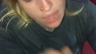 Deep Throat And Swallowing Cum In A Beautiful Face